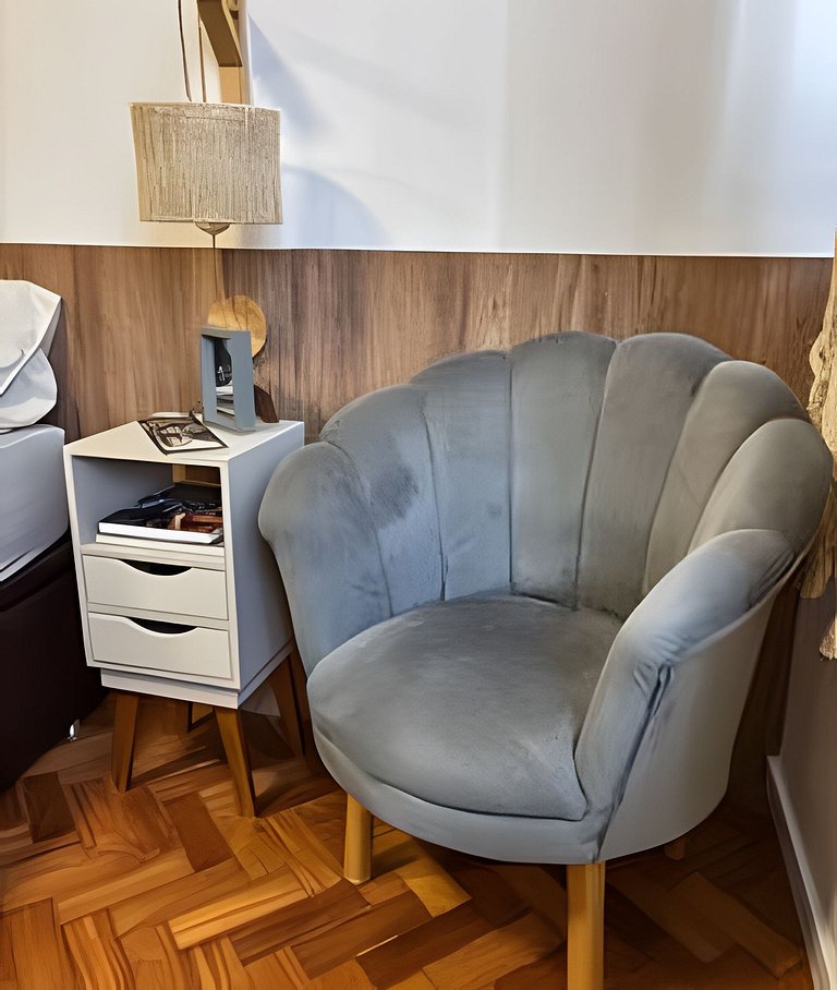 Studio Premium no Centro em frente ao Metrô e VLT