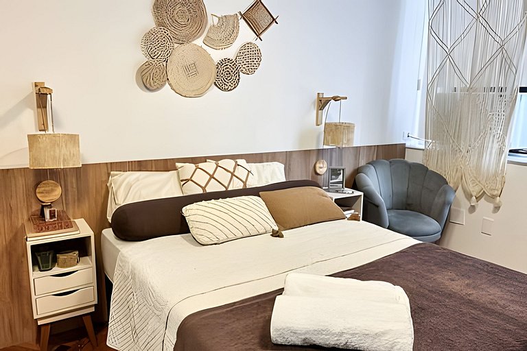 Studio Premium no Centro em frente ao Metrô e VLT