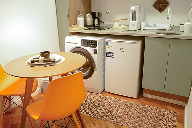 Studio Premium no Centro em frente ao Metrô e VLT