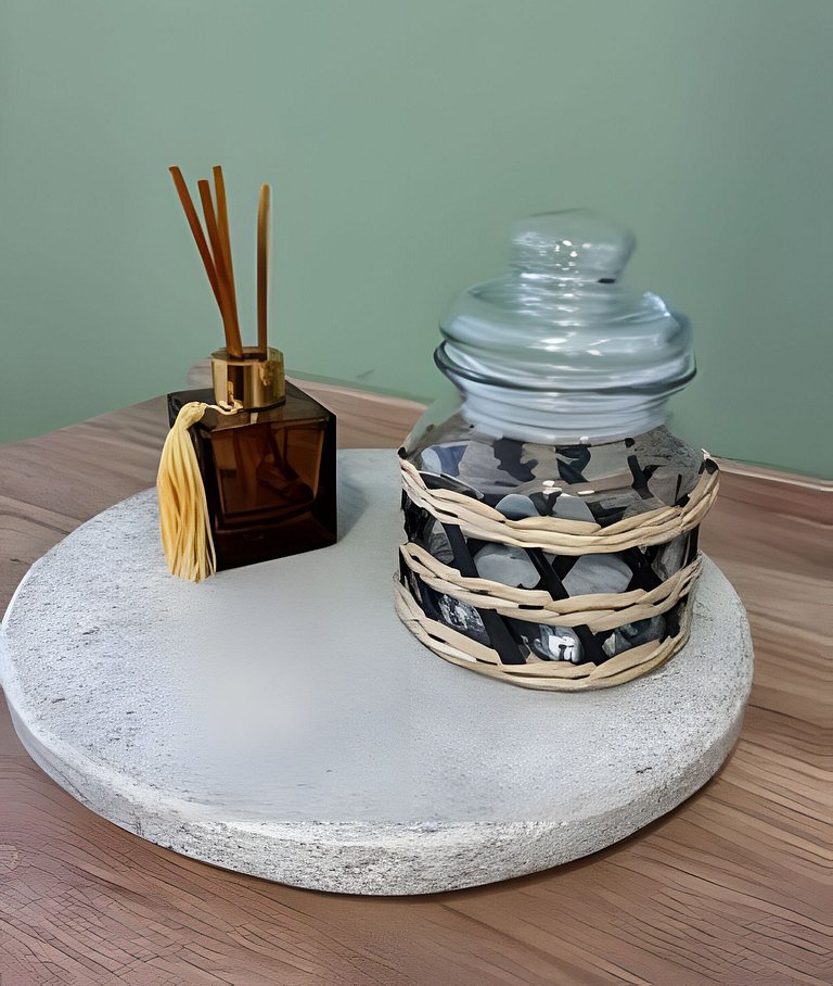 Studio Premium no Centro em frente ao Metrô e VLT