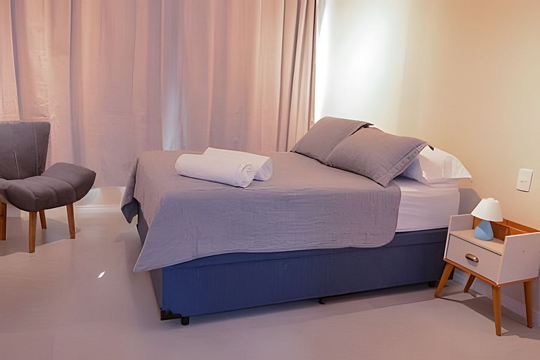 Studio reformado e elegante no Centro do Rio