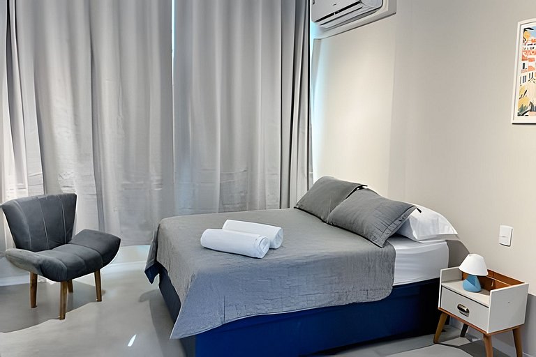 Studio reformado e elegante no Centro do Rio