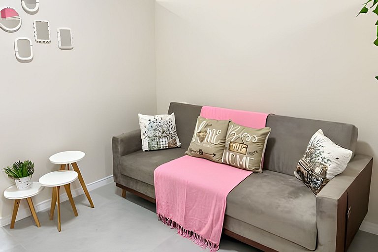 Studio charmoso para até 4 pessoas Centro + Metrô