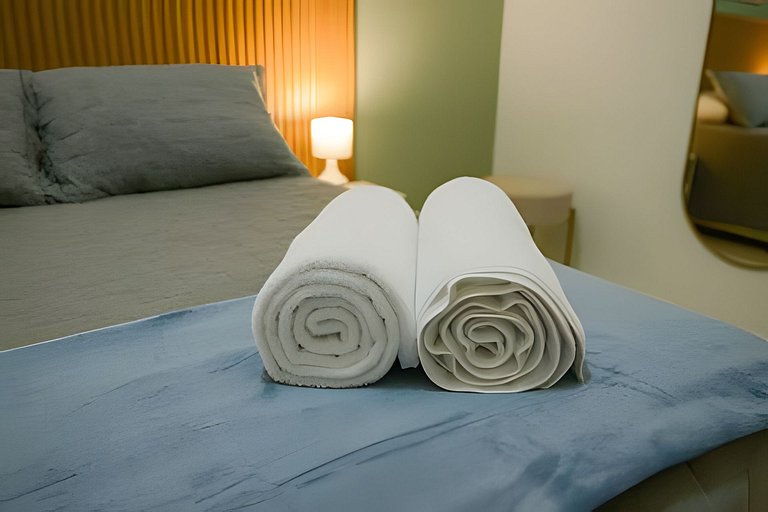 Confortável 2 quartos com vaga de garagem em Copa