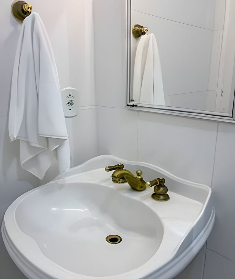 Confortável 2 quartos com vaga de garagem em Copa