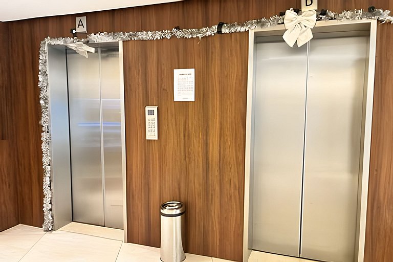 Studio de Alto Padrão no Centro | 2 Camas Casal