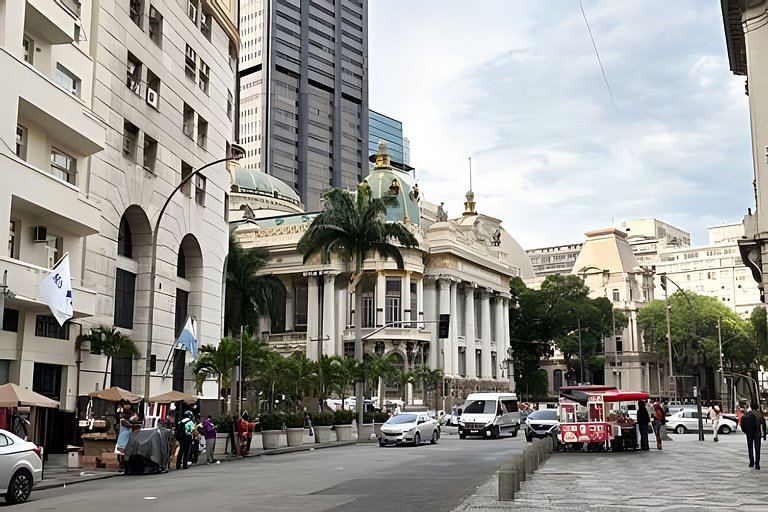 Studio de Alto Padrão no Centro | 2 Camas Casal