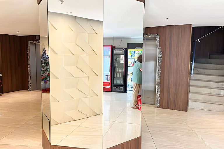 Studio de Alto Padrão no Centro | 2 Camas Casal