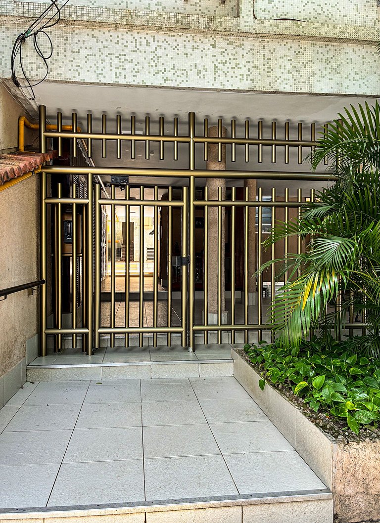 Vista deslumbrante para o Cristo em cobertura aconchegante